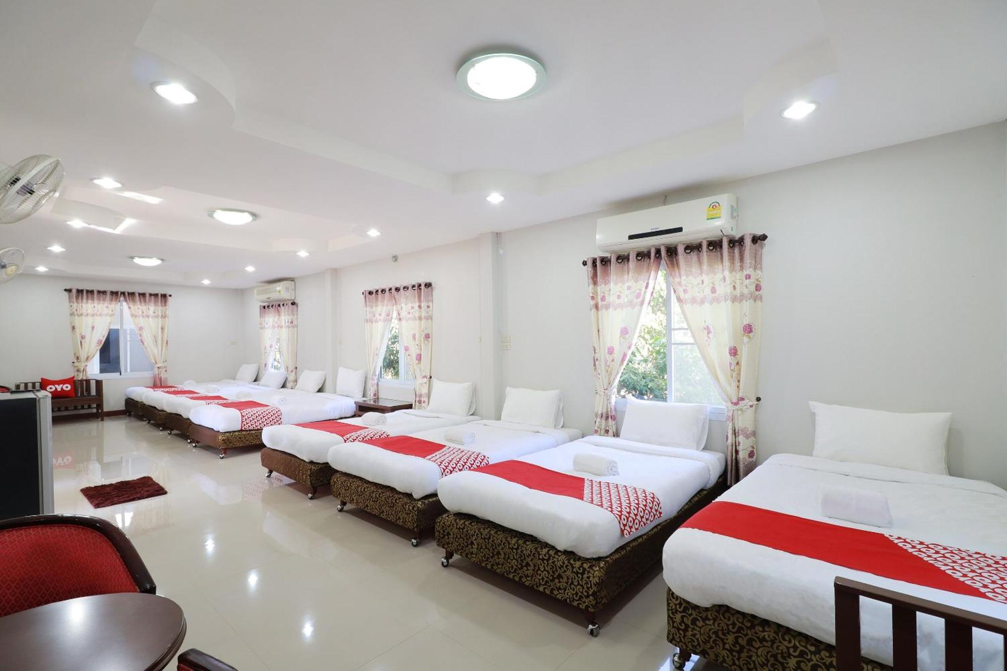Oyo 553 Kongsup Resort Lamphun Extérieur photo